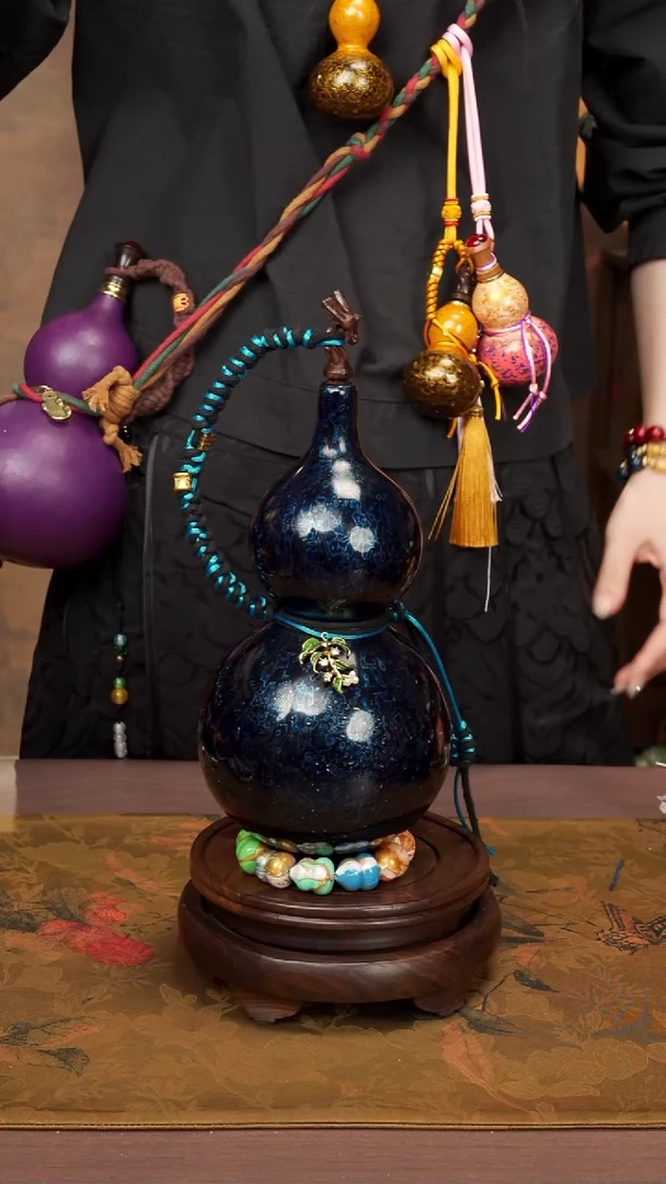 神***人109--高端工艺大漆酒葫芦--558