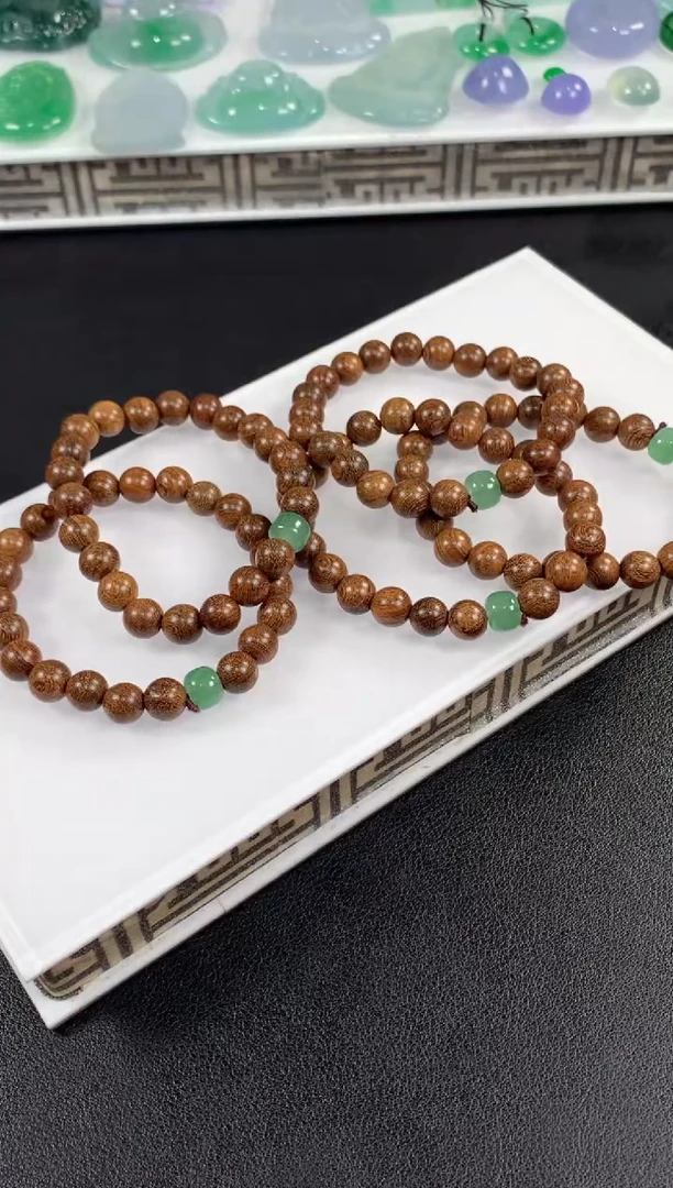 未镶嵌车挂玛瑙/玉髓多样性发一件