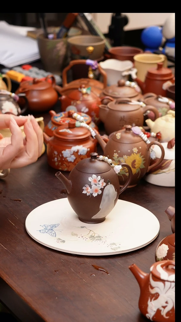 【闪购商品】原矿手工朱妮杯子壶