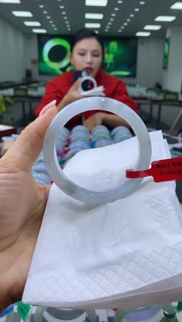 未镶嵌手镯翡翠00004885