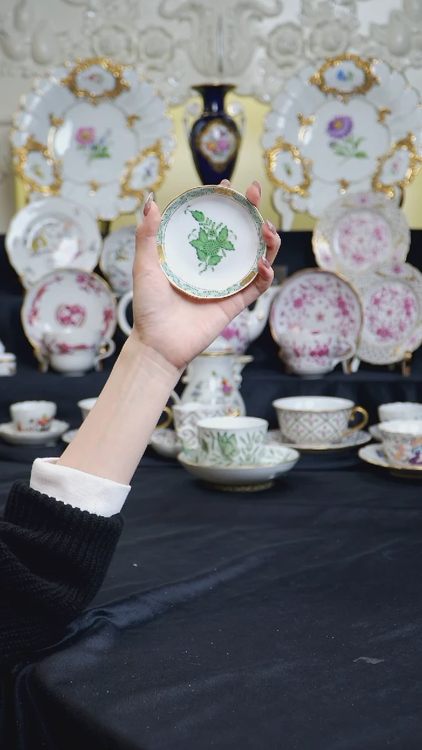 瓷婷婷中古器物如图所示125