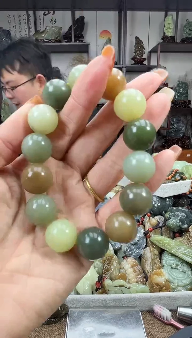 未镶嵌和田玉把件16