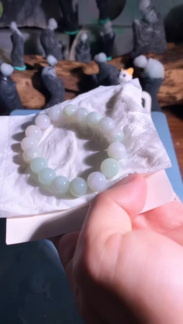 翡翠未镶嵌吊坠(不含链)湖**哥C637