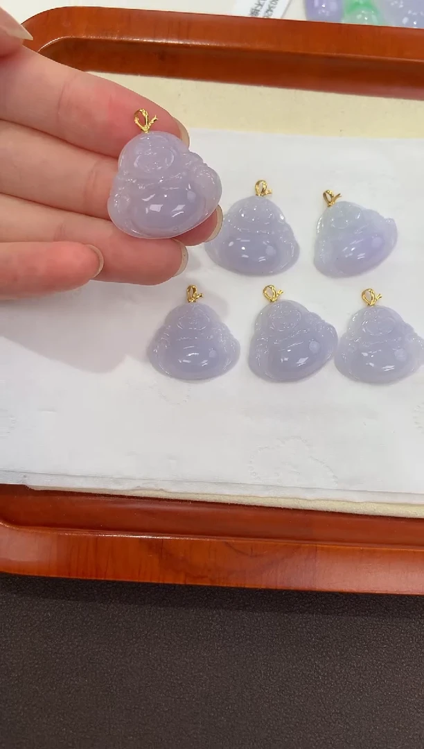 翡翠18K金镶嵌颈饰天然缅甸a货翡翠(多样性发其一