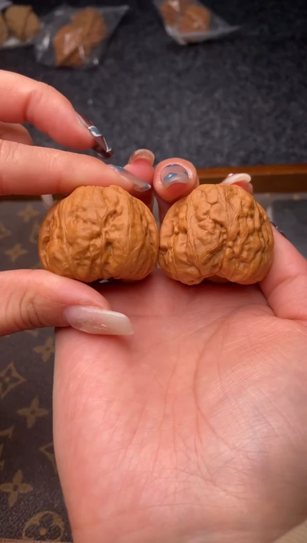 把件文玩核桃B188号蛤蟆头40尺