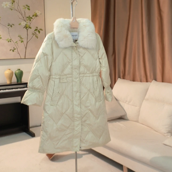 G143 可拆卸狐狸毛领长款羽绒服女 43YA88