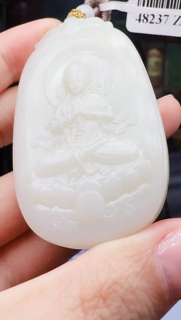 定制和田玉玉见匠心甄选天然和田玉（拍一发一）