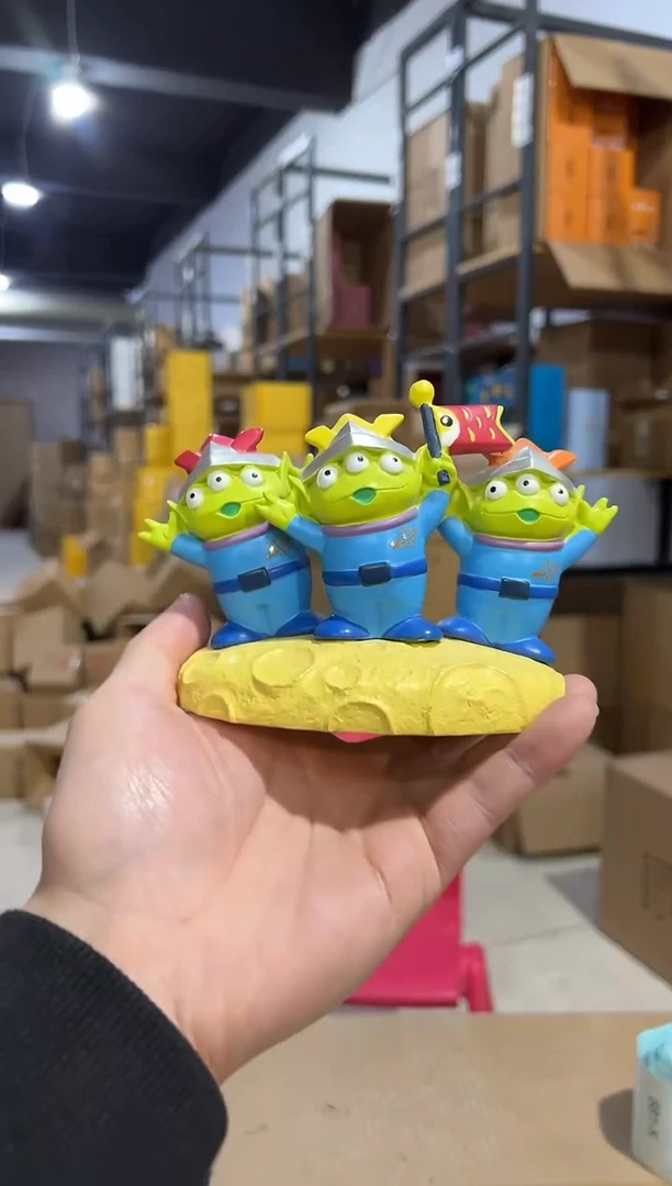 【闪购商品】杯三眼仔五月人行摆件