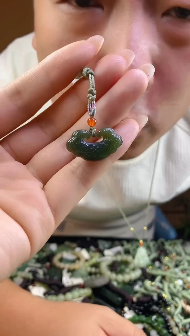 和田玉未镶嵌颈饰多样性发货，拍一发一