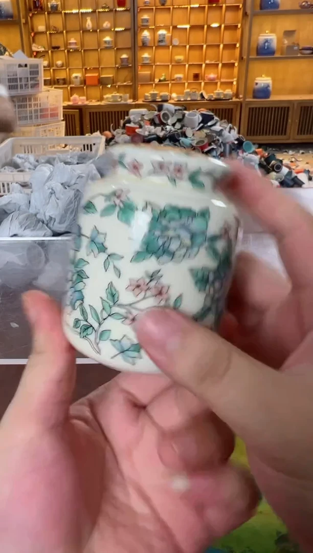 瓷片鸣盏居11111111山茶花茶叶罐