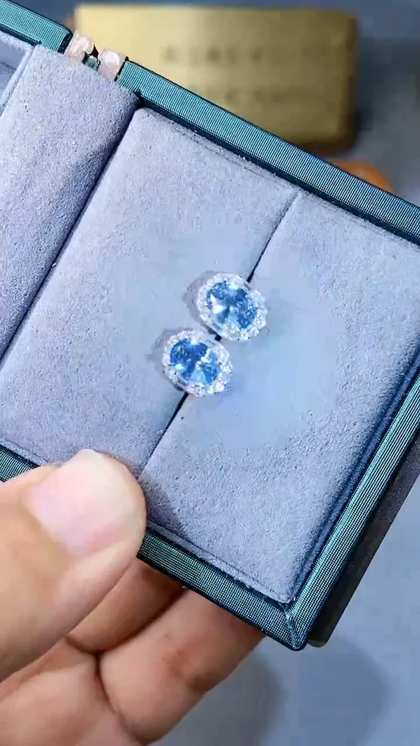 【闪购商品】海蓝宝石耳饰银S925镶嵌321