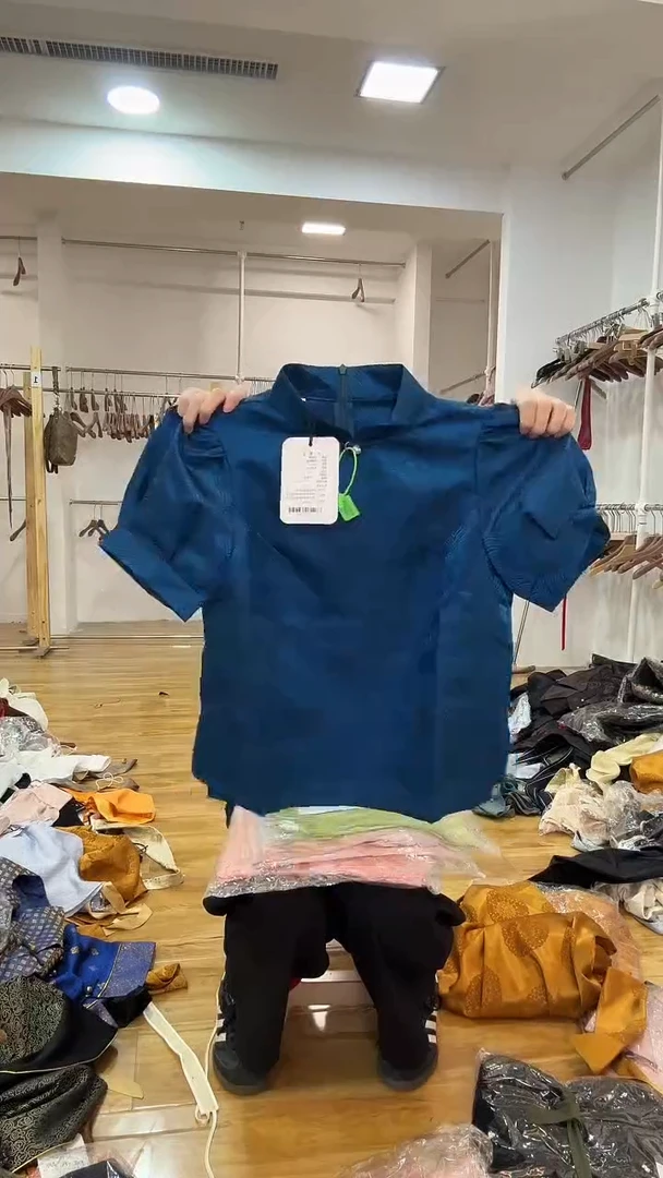 半袖m  105斤以里