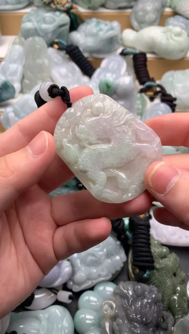 吊坠(不含链)未镶嵌翡翠1