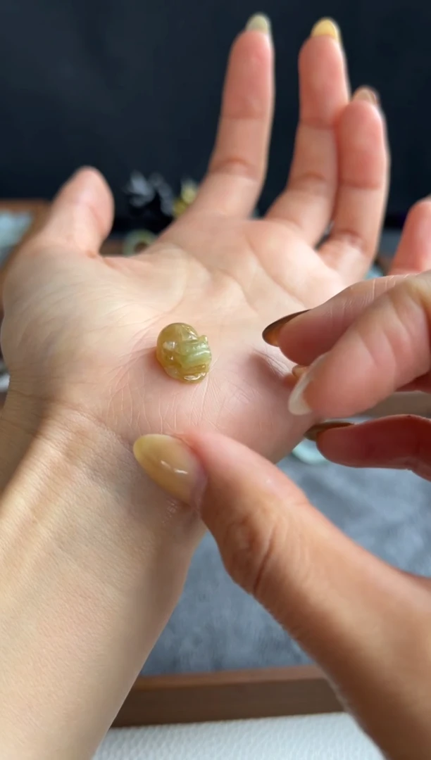 【闪购商品】翡翠吊坠(不含链)未镶嵌606买断