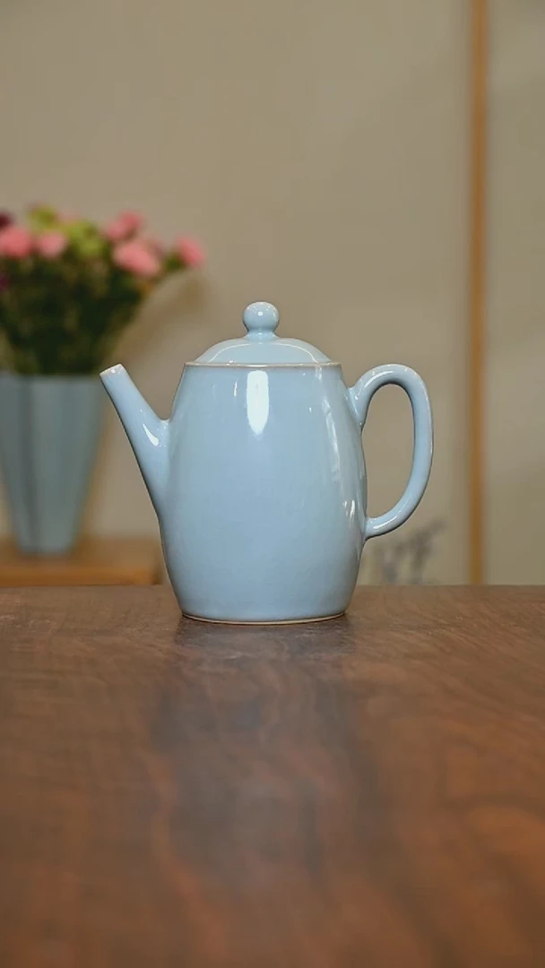 大容量壶 天青 微瑕 朱家汝窑款