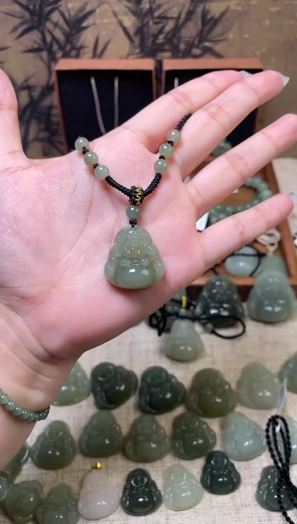 和田玉未镶嵌颈饰25