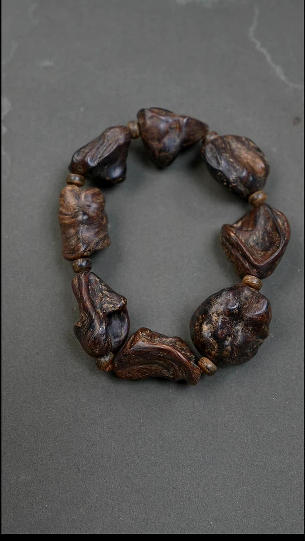 沉香手串东马沉水随行留疤42.78