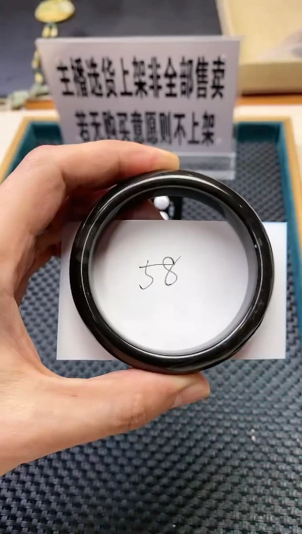 【闪购商品】和田玉其它未镶嵌多样性发货一个