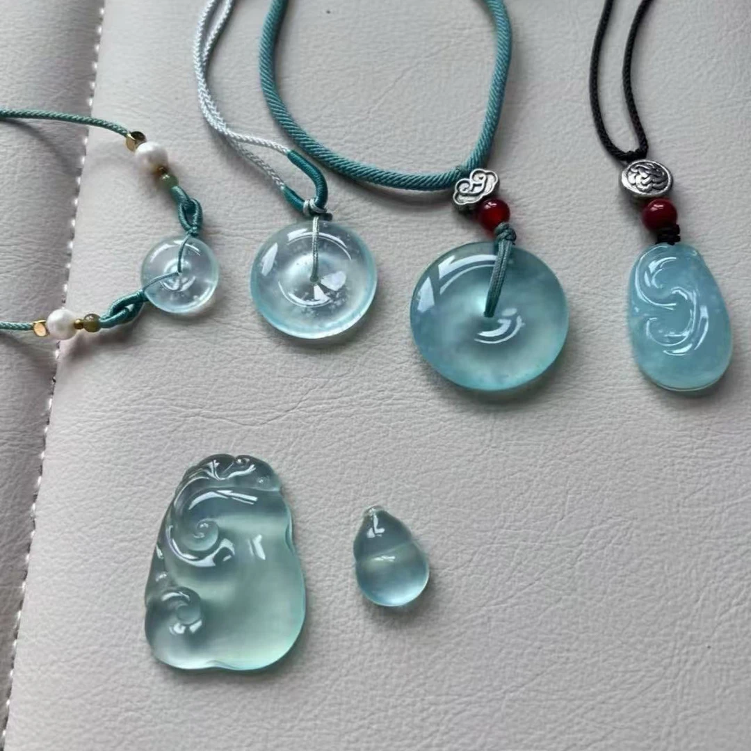 缅甸天然a货翡翠吊坠多样性扣子葫芦链接～～