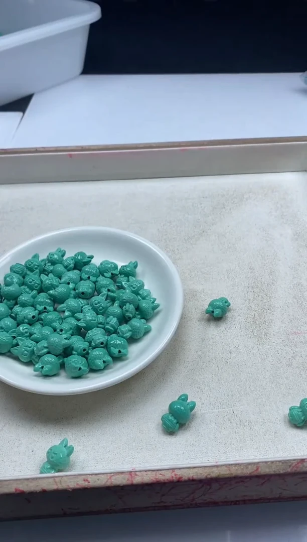 【闪购商品】玛瑙/玉髓颈饰未镶嵌x242高瓷绿松拉布布小兔*1