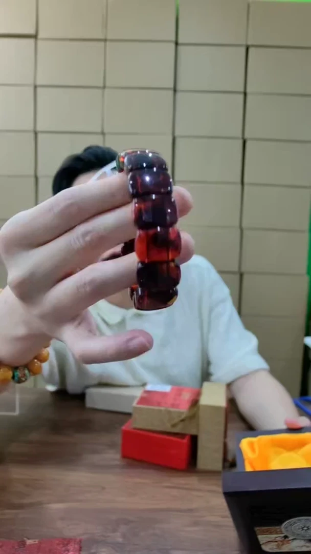 好看的手串，手慢无