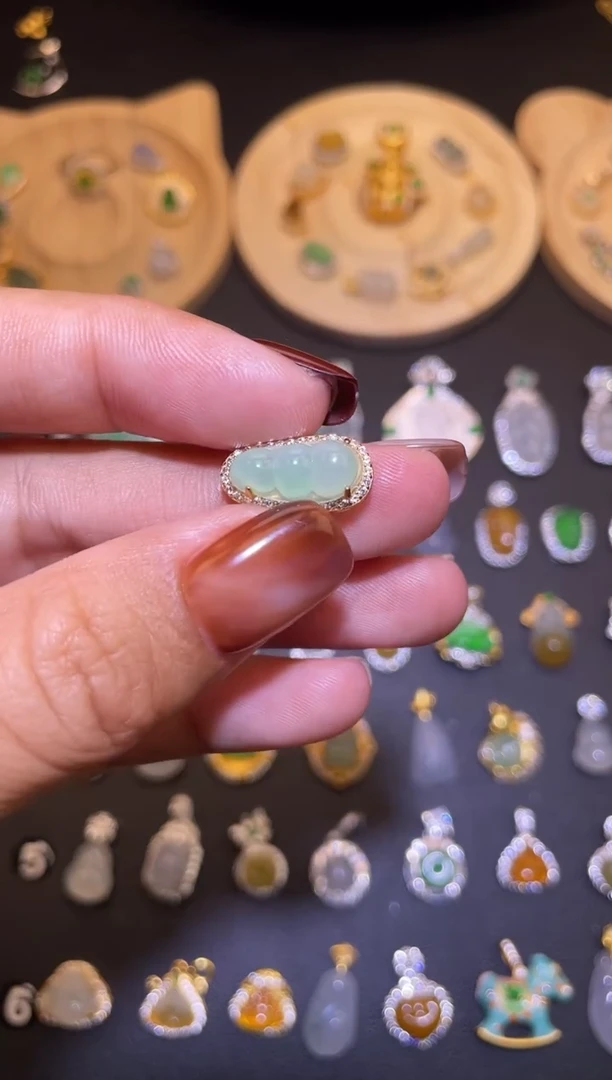 吊坠(不含链)银S925镶嵌翡翠1