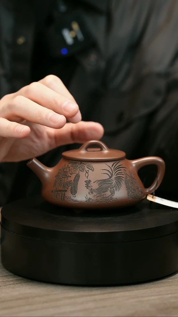 茶壶紫砂A****7H1636赵信军公鸡石瓢