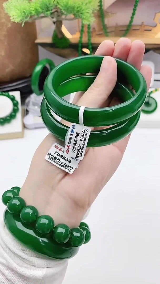 【闪购商品】玛瑙/玉髓手串未镶嵌帝王之色