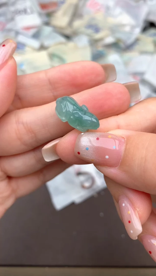 未镶嵌挂件翡翠一鼠