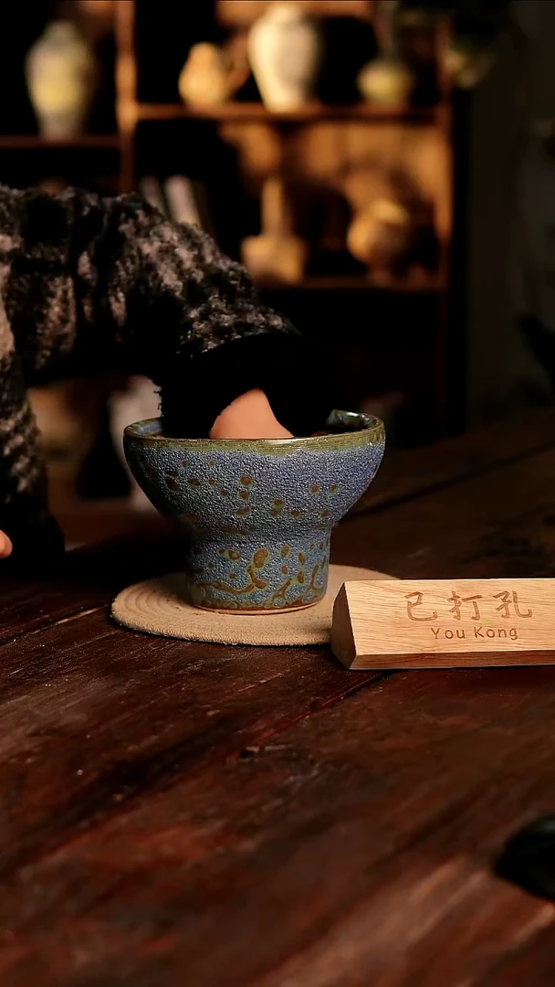 摆件21-14高14口17误差2已打孔瑕疵