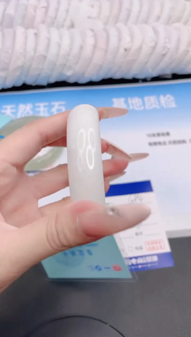 和田玉手镯未镶嵌20G94-56