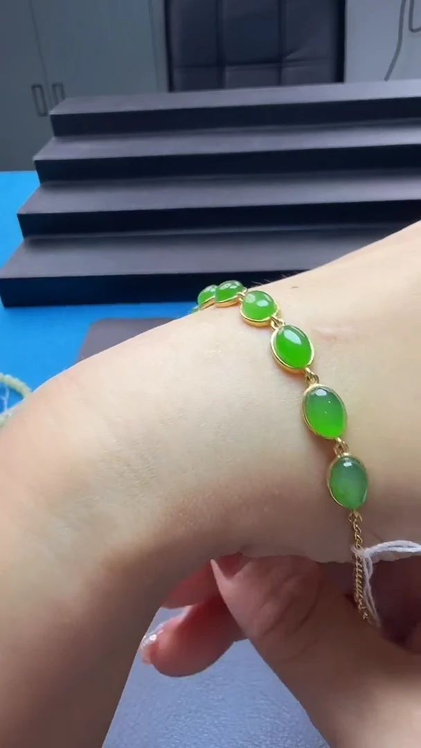 和田玉合金颈饰拍一发一拍一发一