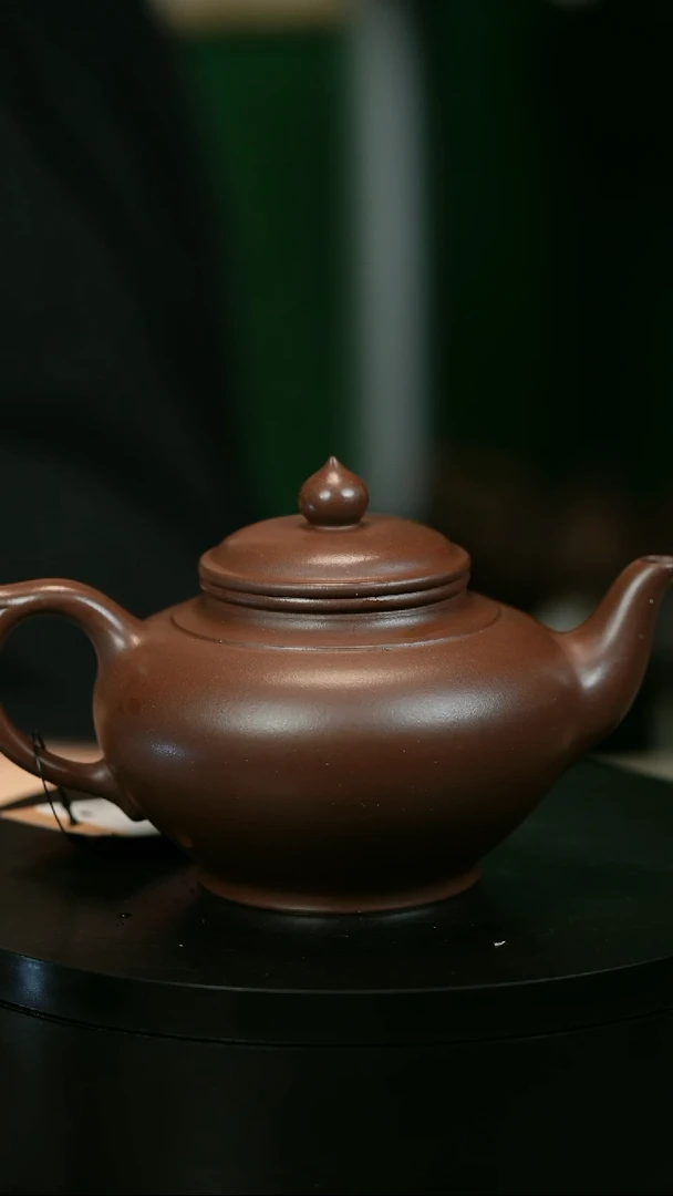 茶壶紫砂鲁*H1744赵信军光素笑樱