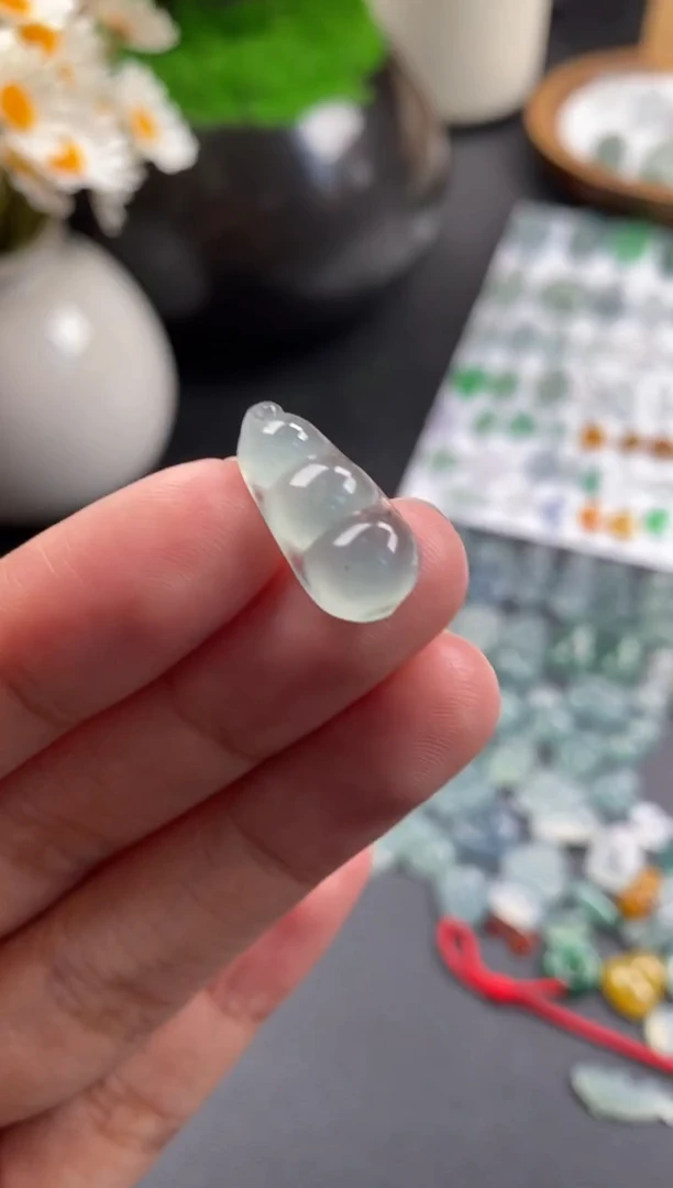 散珠翡翠冰种福豆