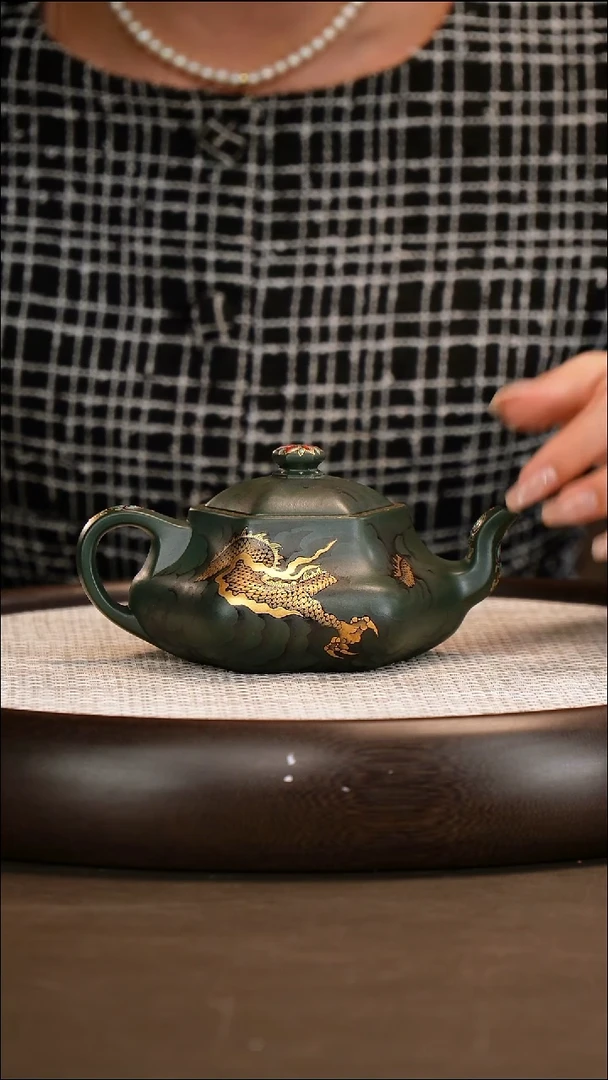 茶壶紫砂耿浩 苏门答腊青 闲者六方（绘金龙） 310cc