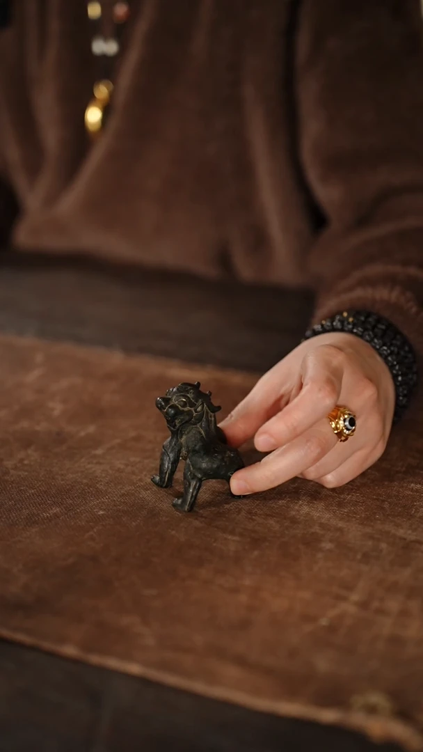 【闪购商品】麒麟 纸镇长5.5高6宽4。