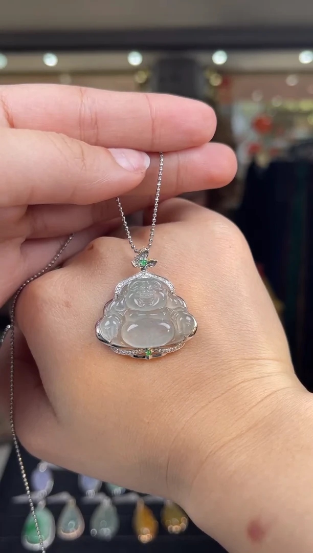 吊坠(不含链)18K金镶嵌翡翠26号标签撕毁不退换