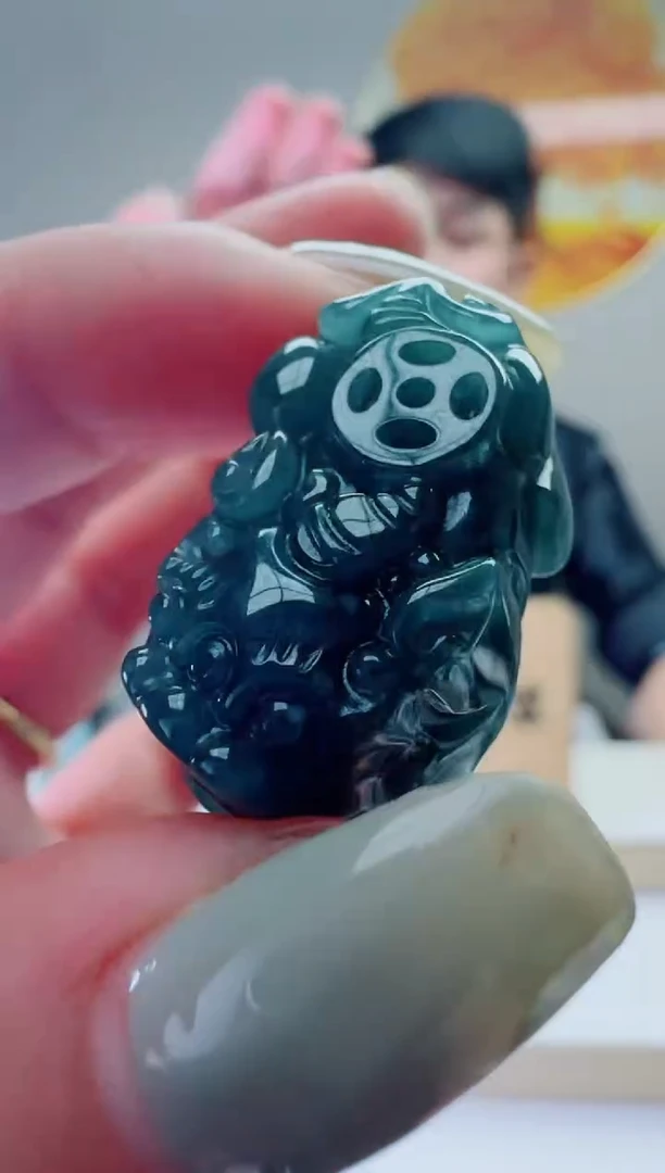 翡翠未镶嵌颈饰多样性随机发其一