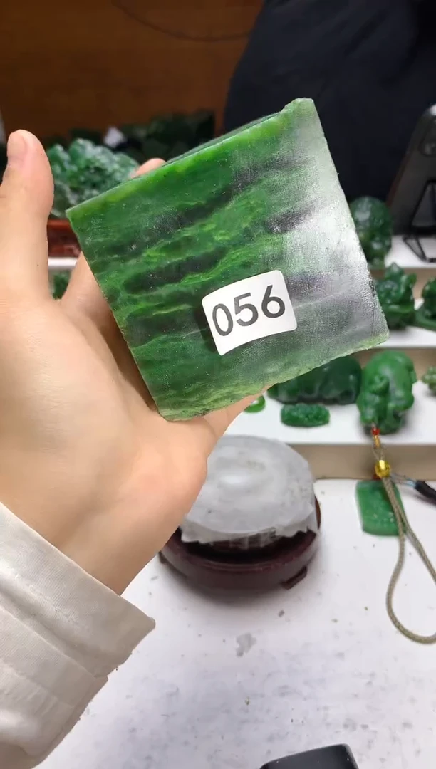 未镶嵌和田玉（碧玉）珠宝半成品1