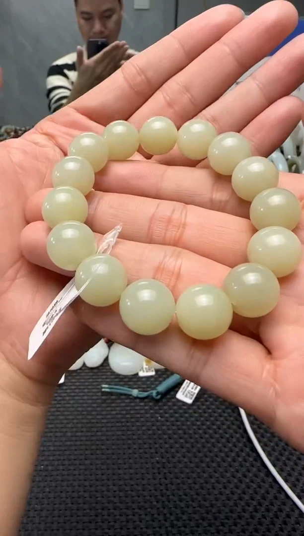 未镶嵌手串和田玉若羌料手串卡14