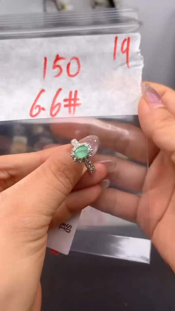 定制翡翠未镶嵌缅甸天然A货翡翠拍一发一
