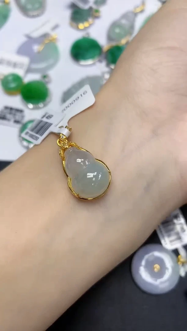 颈饰未镶嵌翡翠天然缅甸翡翠A货多样性发一件