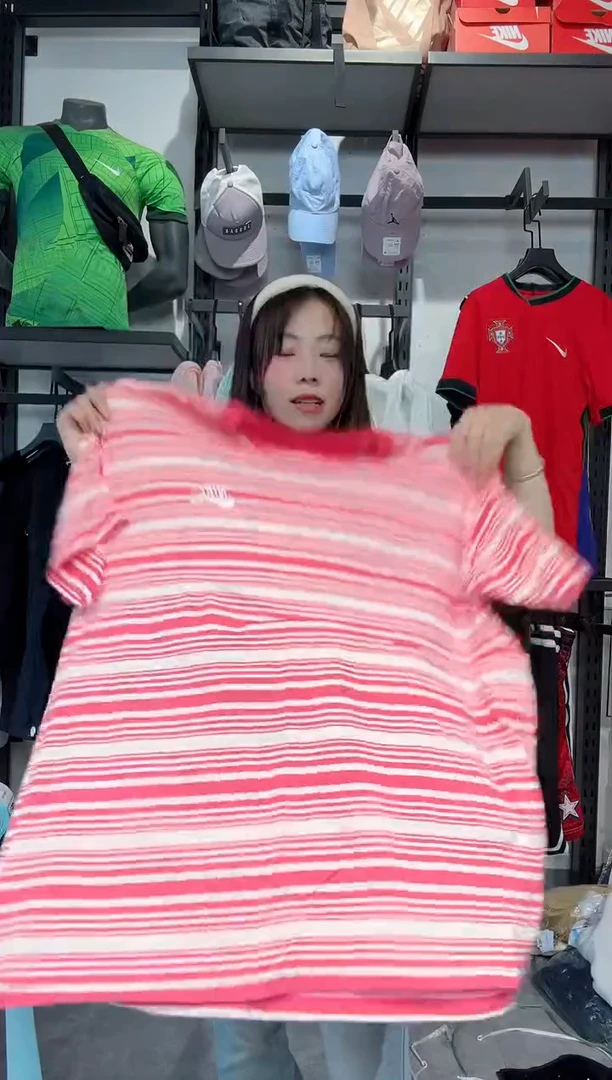 1502   编码 瑕疵款直播间过款为准 尺码 XL180