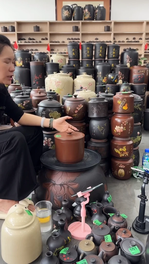 罐瑕疵茶叶罐  633  古铜色平盖 小五饼