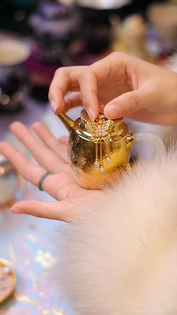 【闪购商品】摆件山怂阿卿直播间@@壶+提溜