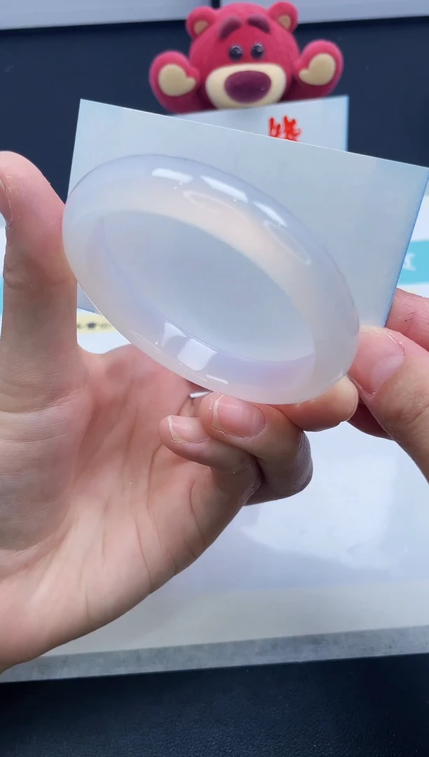 【闪购商品】石英质玉手镯未镶嵌77/54.5