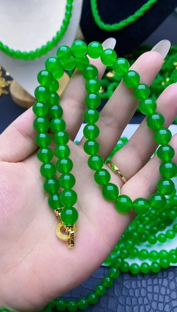 项链未镶嵌翡翠..