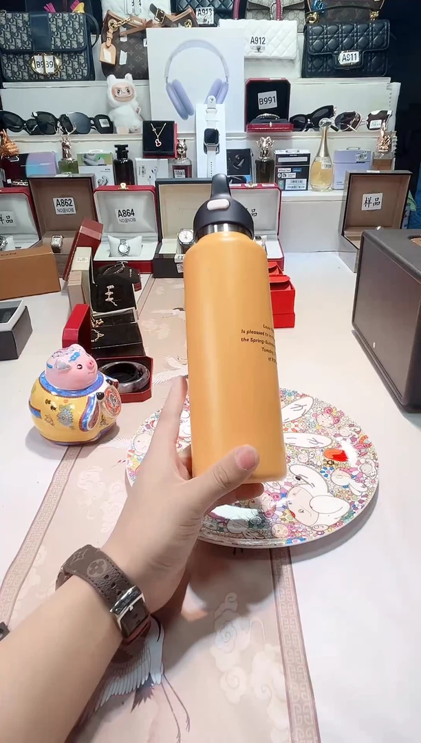 瓷片瓷器 库房到期 全部地板价@@1