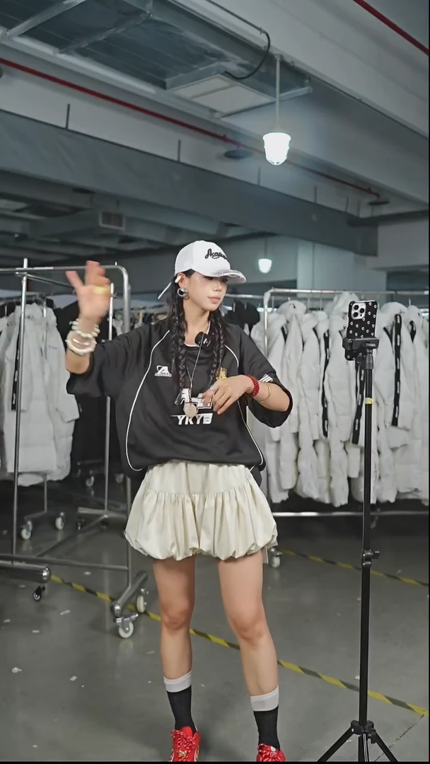YKYB羽绒服长款    XL 码