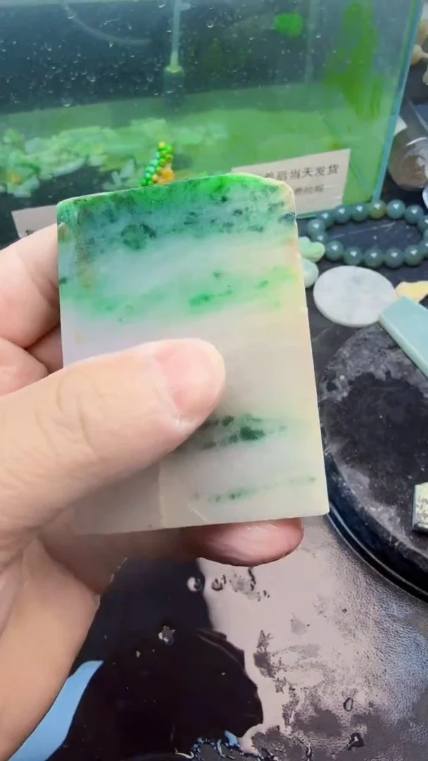 翡翠挂件未镶嵌天然翡翠161